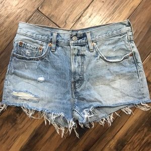 Levi shorts